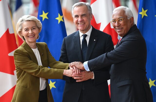 La jefa de la UE invita a Canadá a ser «miembro asociado» del bloque