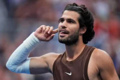 Carlos Alcaraz extiende racha de victorias consecutivas en Grand Slams