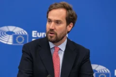 #Mundo:Borja Giménez Larraz: “Estamos decepcionados, restringir la compra de segundas residencias es populismo” #FVDigital