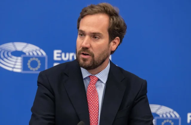 #Mundo:Borja Giménez Larraz: “Estamos decepcionados, restringir la compra de segundas residencias es populismo” #FVDigital