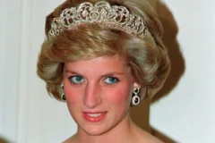 El icónico vestido de la venganza de la princesa Diana será subastado por hasta $300,000 dólares
