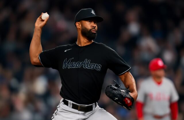 Sandy se luce y Marlins vencen a Filis por blanqueada