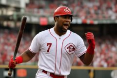 Héctor Rodríguez impulsa remontada histórica de los Rojos con dos jonrones