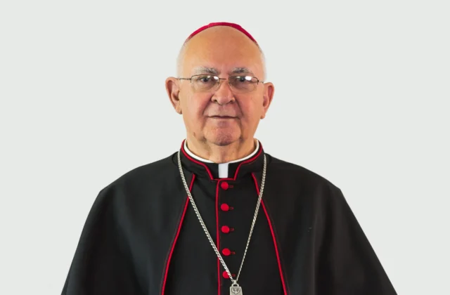 Muere monseñor Antonio Camilo González, obispo emérito de La Vega
