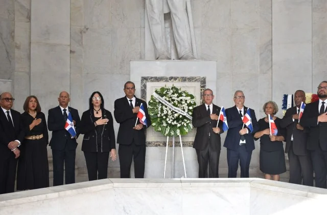 Instituto Duartiano conmemora 150 aniversario del fallecimiento de Juan Pablo Duarte