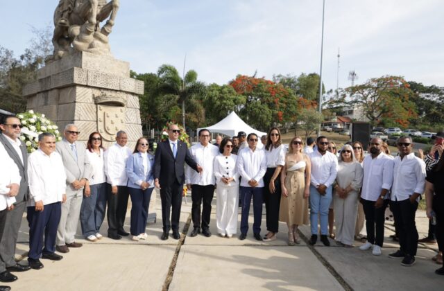 Santiago conmemora 531 años de su fundación y celebra el Día de Santiago Apóstol