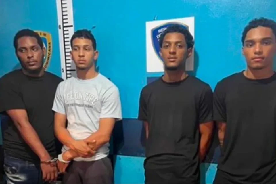 Imagen relacionada: apresan cuatro jovenes acusados asaltar