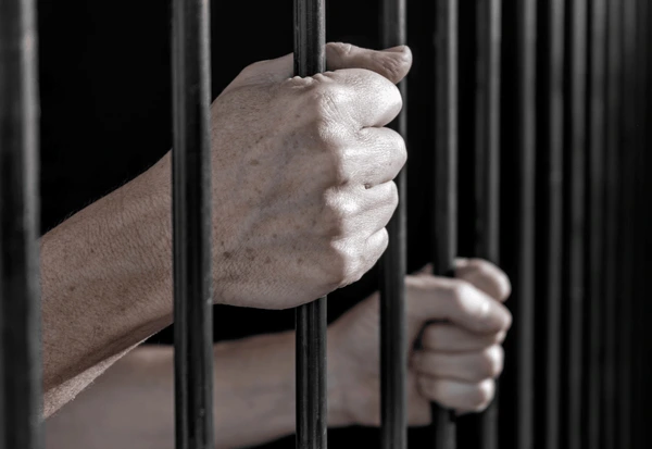 Dejan en libertad a hombre pasó 20 años en prisión preventiva sin ser sentenciado en Montecristi