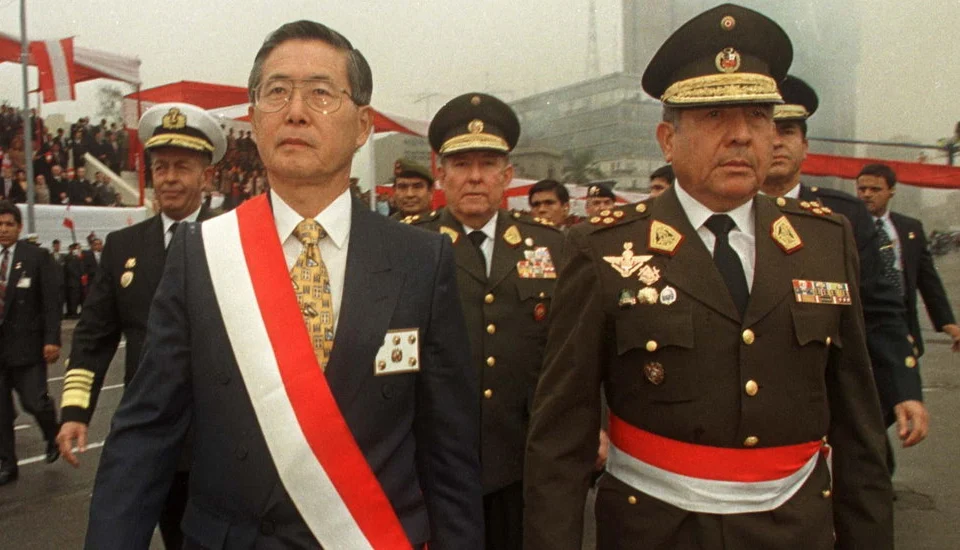 Fujimori respalda a Fuerzas Armadas