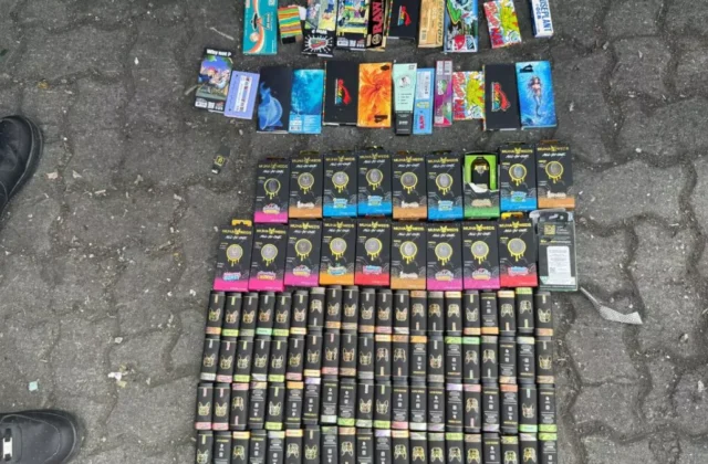 DNCD incauta 100 cigarrillos electrónicos con presumiblemente marihuana en el puerto de Haina