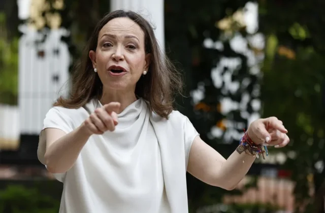 María Corina Machado felicita a Ito Bisonó por su designación como canciller
