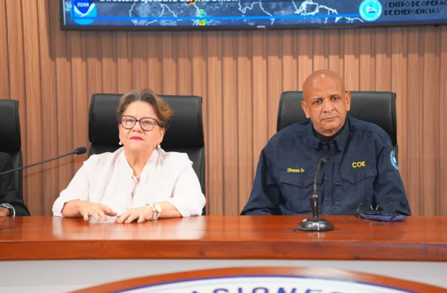 Organismos de emergencia activan plan de contingencia ante remanentes de Dolly en el país