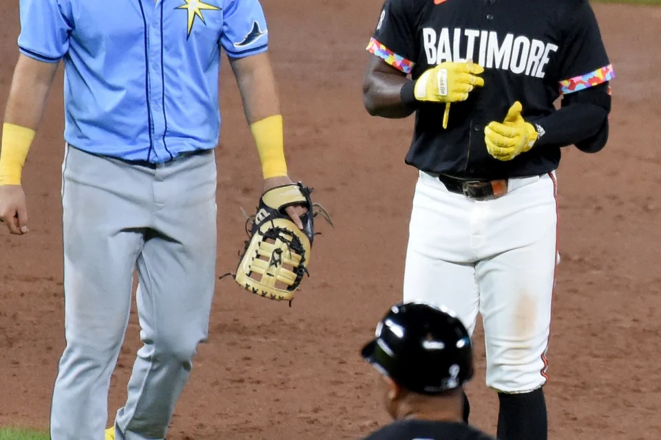 Los Rays firman a Jorge Mateo