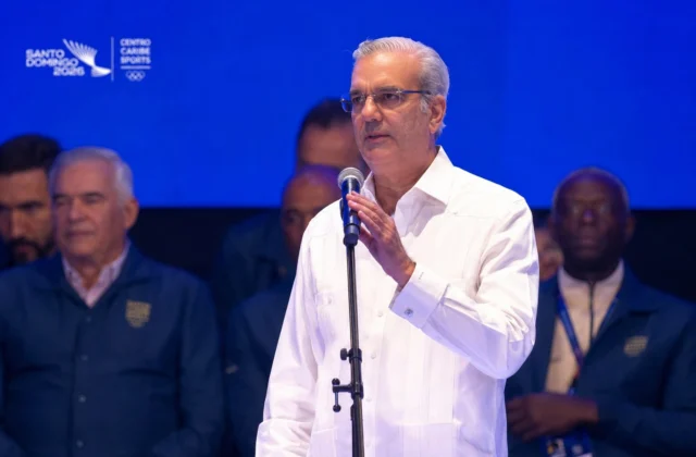 Abinader destaca el orgullo por atletas dominicanos y agradece a delegaciones internacionales en SD 2026