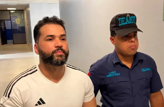 Imagen relacionada: ginecologo acusado abuso sexual contra
