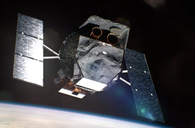 Fracasa el intento de rescatar el telescopio Swift y la NASA confirma su reingreso a la Tierra este año