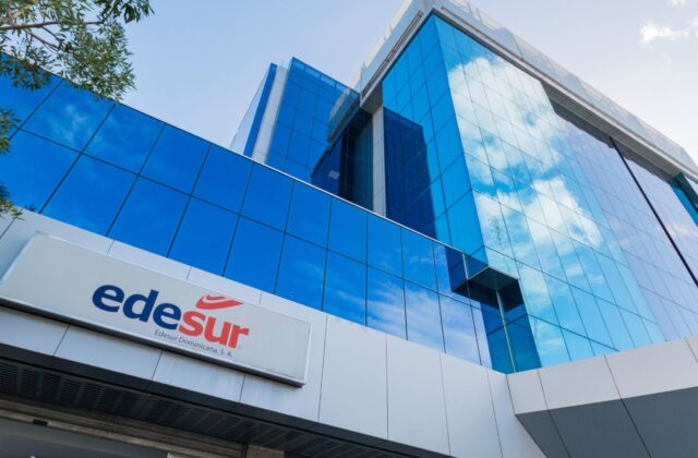 Edesur responde a Makarios Postres; afirma que negocio operó 18 meses con consumo no facturado