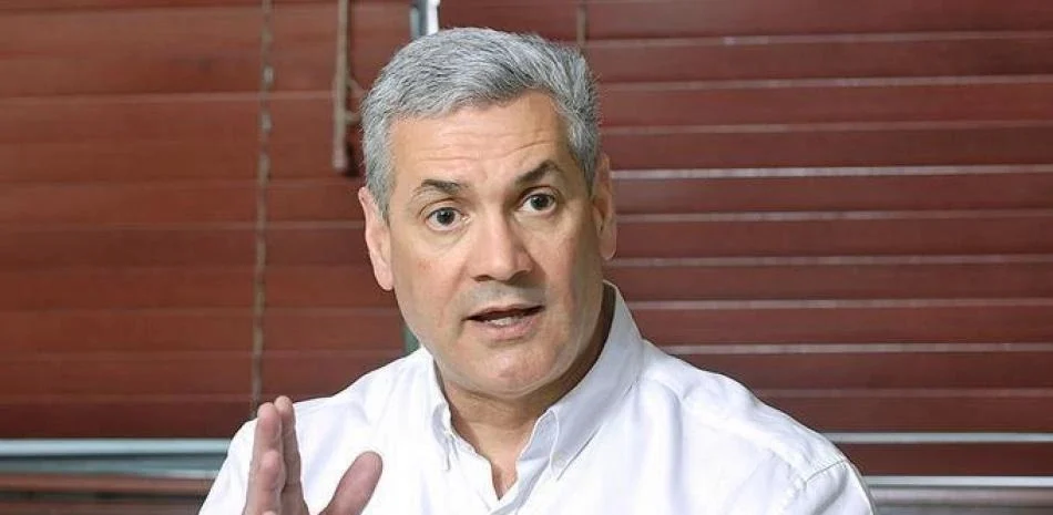 Gonzalo Castillo afirma que en República Dominicana “hay hambre por las cuatro esquinas”
