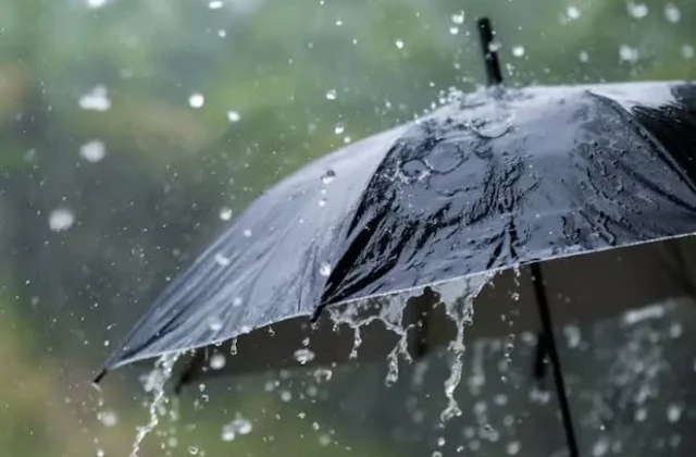 Onda tropical provocará aguaceros y tronadas este martes en varias provincias