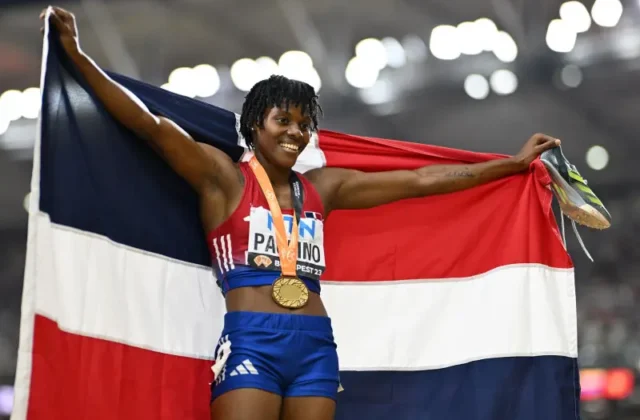 Marileidy Paulino se corona en su tierra alcanzando oro para RD en relevo 4×400 en Santo Domingo 2026