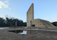 Imagen relacionada: denuncian deterioro monumento capotillo