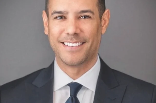 ADRIAN TINEO MONTERO, 402-3115874-8
