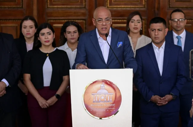 Jefa negociadora del antichavismo considera libertad de presos políticos parte del diálogo