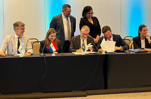 Venezuela firma un memorando de entendimiento con filial de TotalEnergies para cooperación