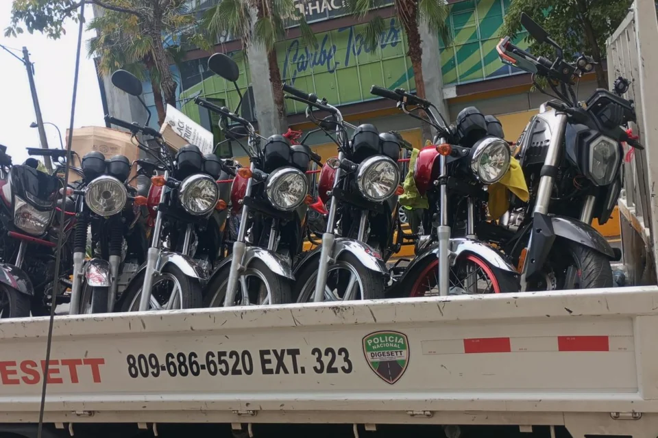 Autoridades fiscalizan 158 motociclistas en últimos días por violaciones a la Ley de Tránsito