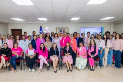 Fiscalía de Santiago ofrece charla sobre detección temprana del cáncer de mama en su personal