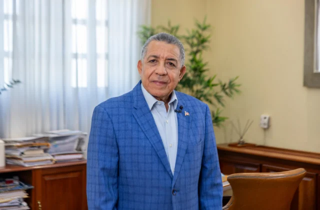 Gobierno fortalece la protección económica de las familias e impulsa obras de infraestructura y movilidad