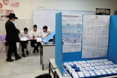 Israel registra alta participación en primeras horas de elecciones 2026