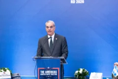 Luis Abinader inaugura conferencia contra carteles en República Dominicana