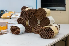 MICM y CECCOM incautan puros y bebidas valorados en más de RD$40 millones en La Altagracia