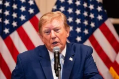 Trump asegura que EE.UU. recibió un millón de barriles de petróleo venezolano